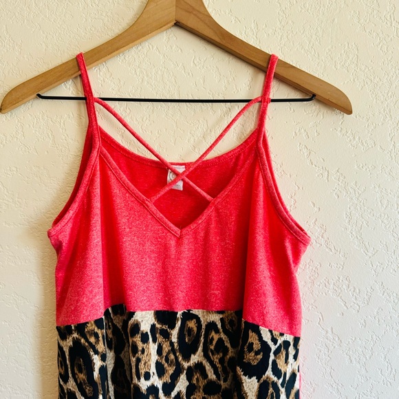 CY Fashion | Leopard pink and grey tank top - Picture 2 of 3